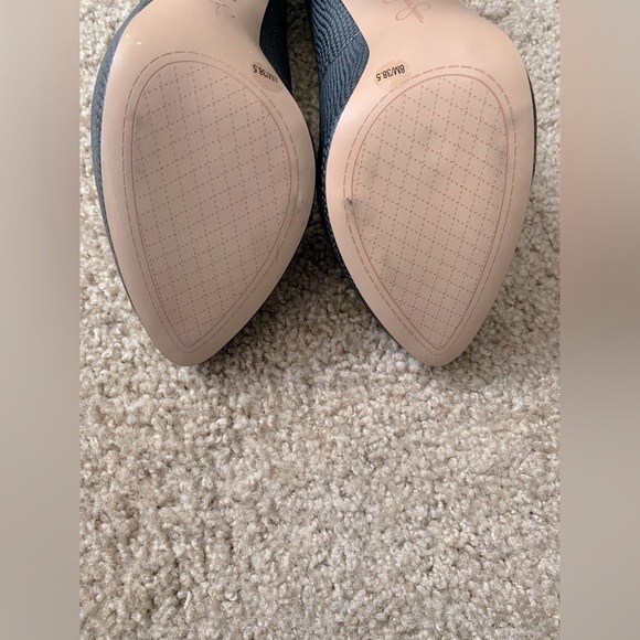 ✨JESSICA SIMPSON✨ONYX BLACK SEXY HEELS - Picture 5 of 11